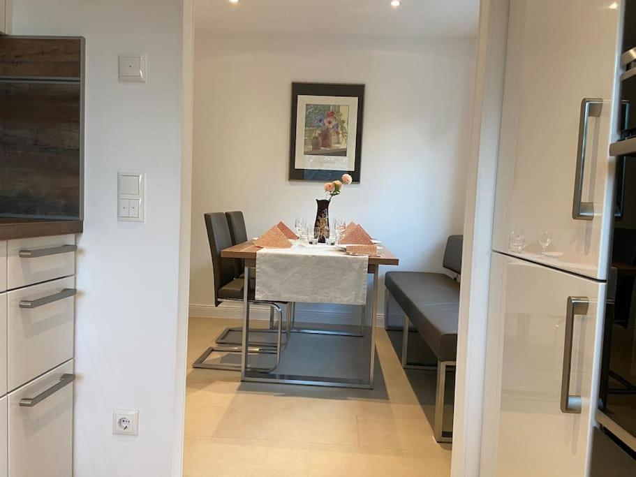 Luxury Apartment With Air Conditioning & Jaccuzzi Near Frankfurt Wiesbaden Хофхайм-ам-Таунус Экстерьер фото